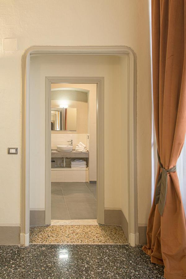 Palazzo Sertorio Suites กาวี ภายนอก รูปภาพ
