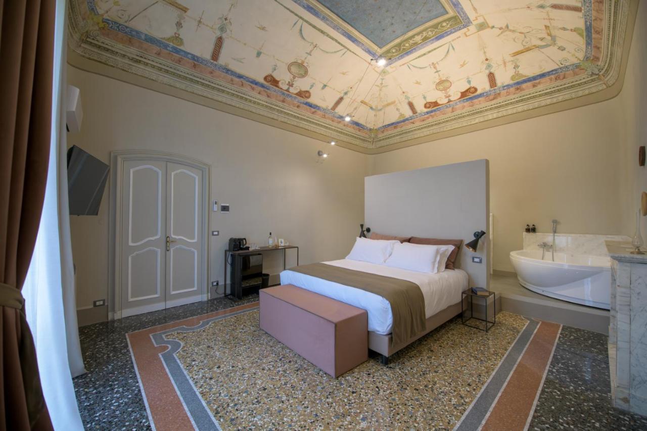 Palazzo Sertorio Suites กาวี ภายนอก รูปภาพ