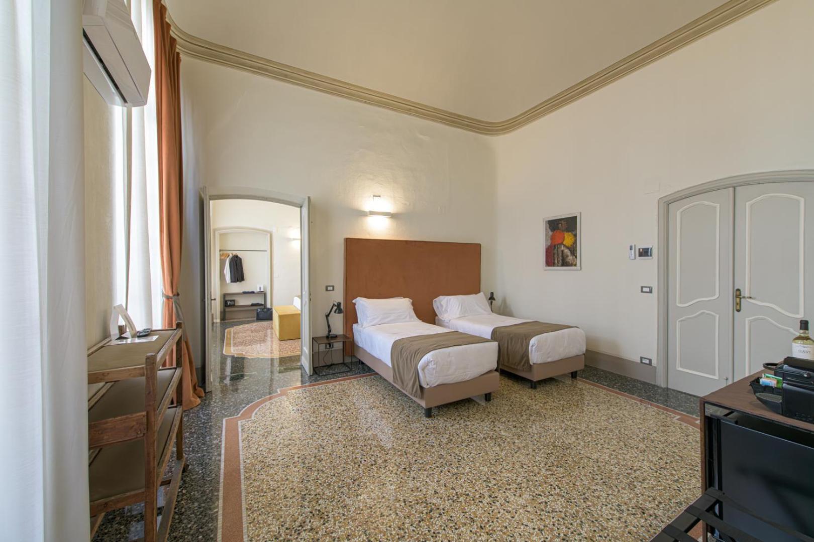 Palazzo Sertorio Suites กาวี ภายนอก รูปภาพ